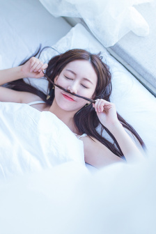 快穿之青梅撞奶hh